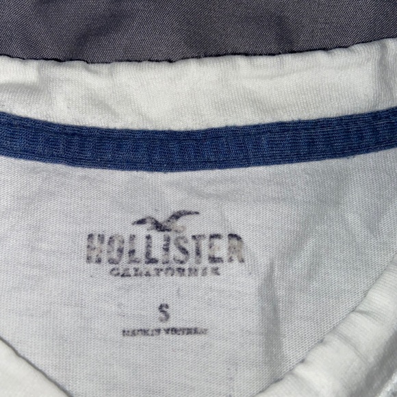 White polo shirt by Hollister - Picture 3 of 3